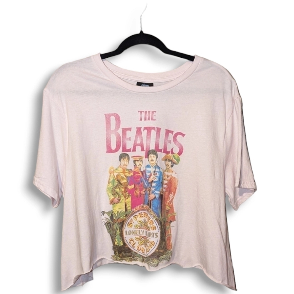 🌷3/$15🌷 Beatles Cropped Tee